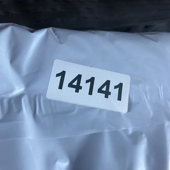 American Eagle Jeans Womens 2 Blue Baggy Jean High Rise Distressed Light Wash - Picture 13 of 13